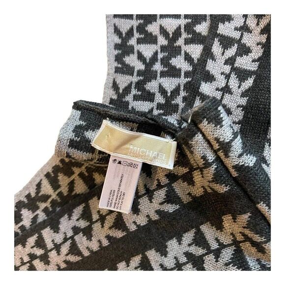 Michael Kors Black Gray Infinity Scarf Reversible Pattern 10x33 MK Logo Print - Picture 4 of 5